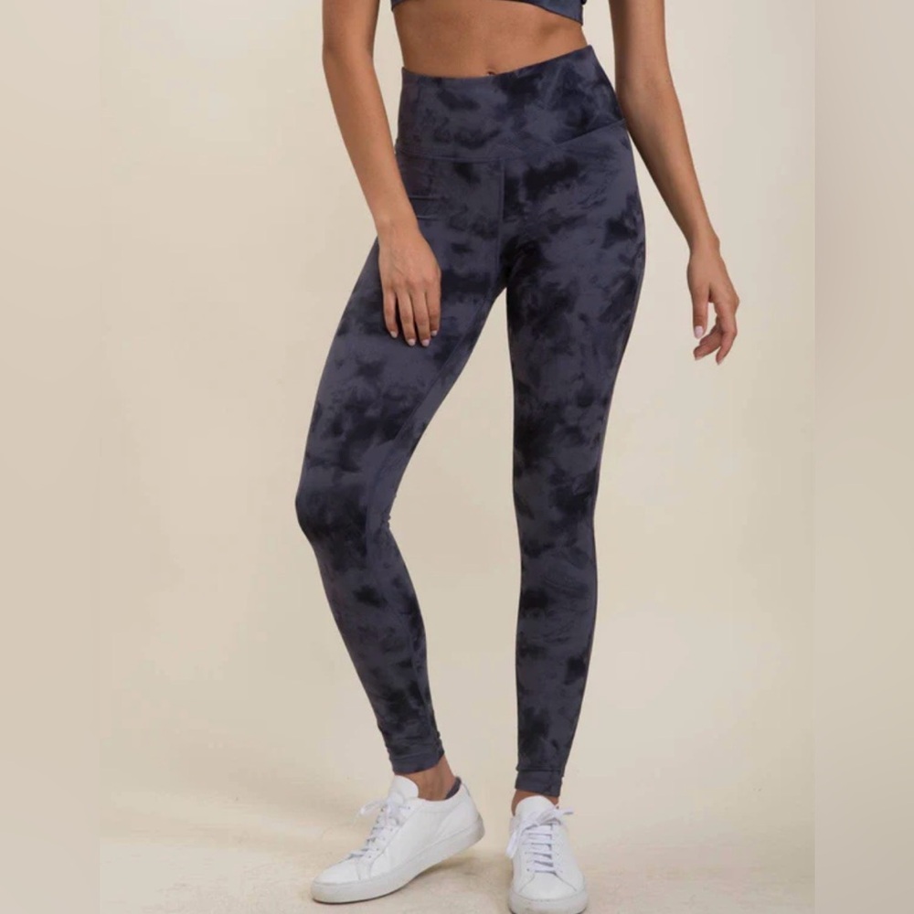 Mono B Black Tie-Dye Leggings- NWT